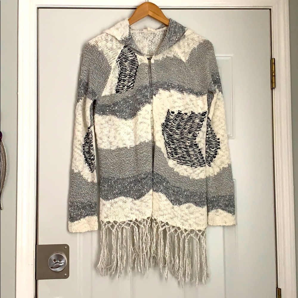 Mystree Sweater